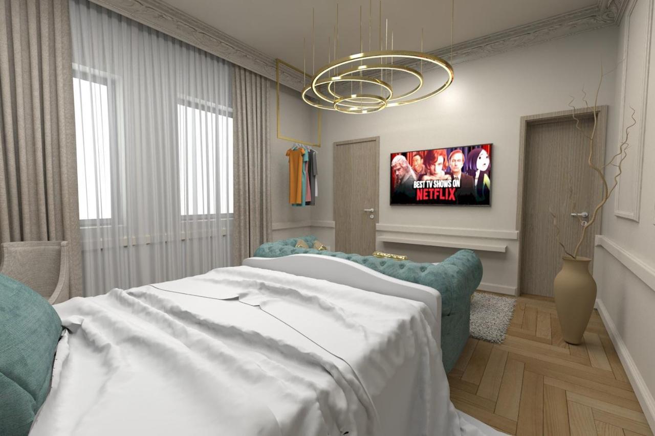 Dis Delux Apartamento Kruševac Exterior foto